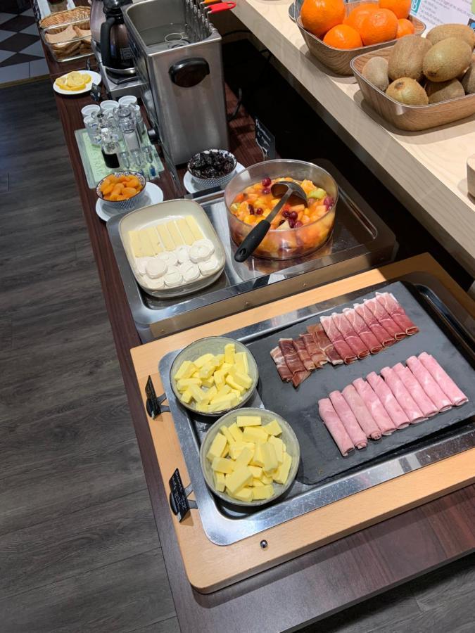 尚巴尼酒店 昂热 外观 照片